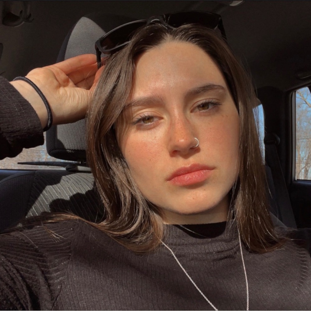 Meet your Posher, Isabel